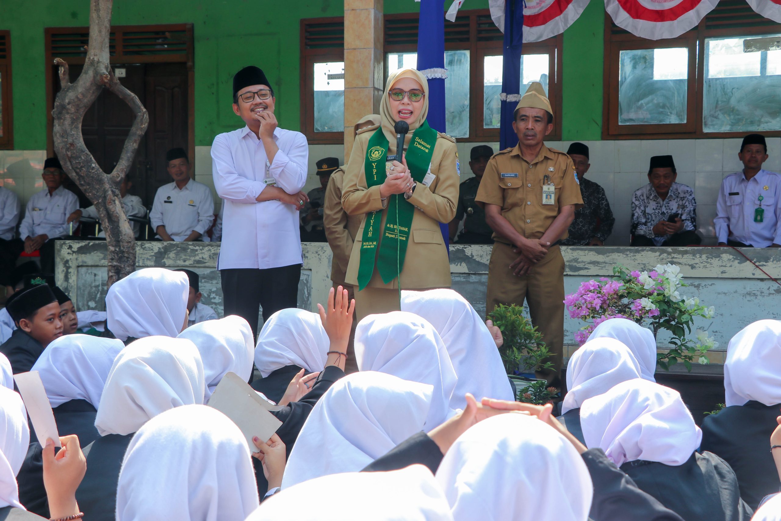 Hadiri Apel Kebangsaan, Bupati Eisti Ajak Gelorakan Semangat Bhinneka ...