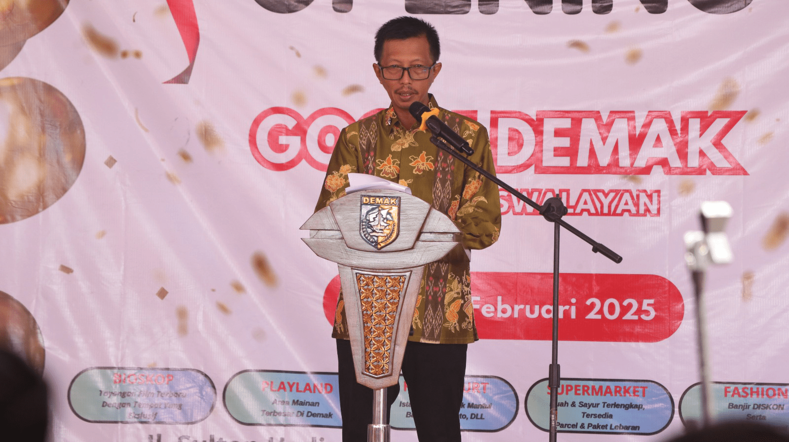 Sambutan Sekda Demak Akhmad Sugiharto, ST.MT dalam acara Grand Opening Goori Demak Toserba dan Swalayan 